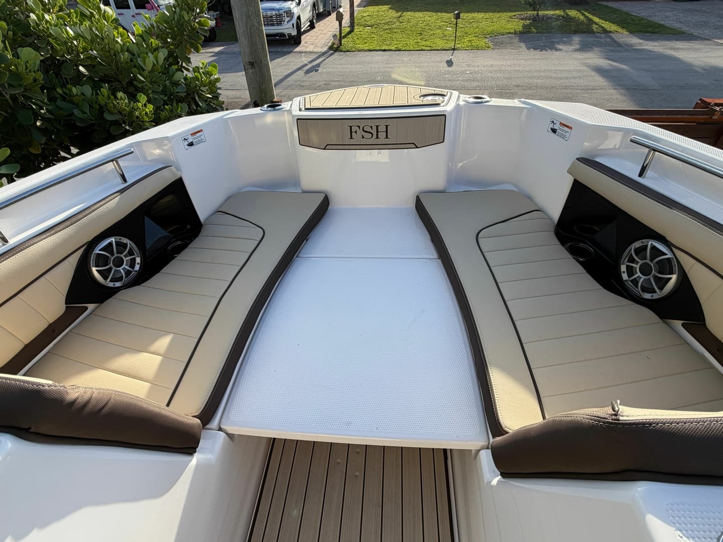 2024 Yamaha Boats 255 FSH Sport H