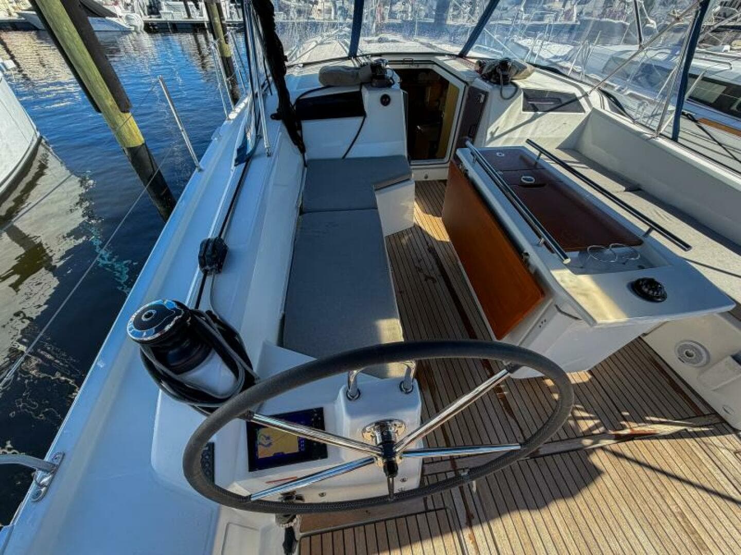 2022 Beneteau 40.1