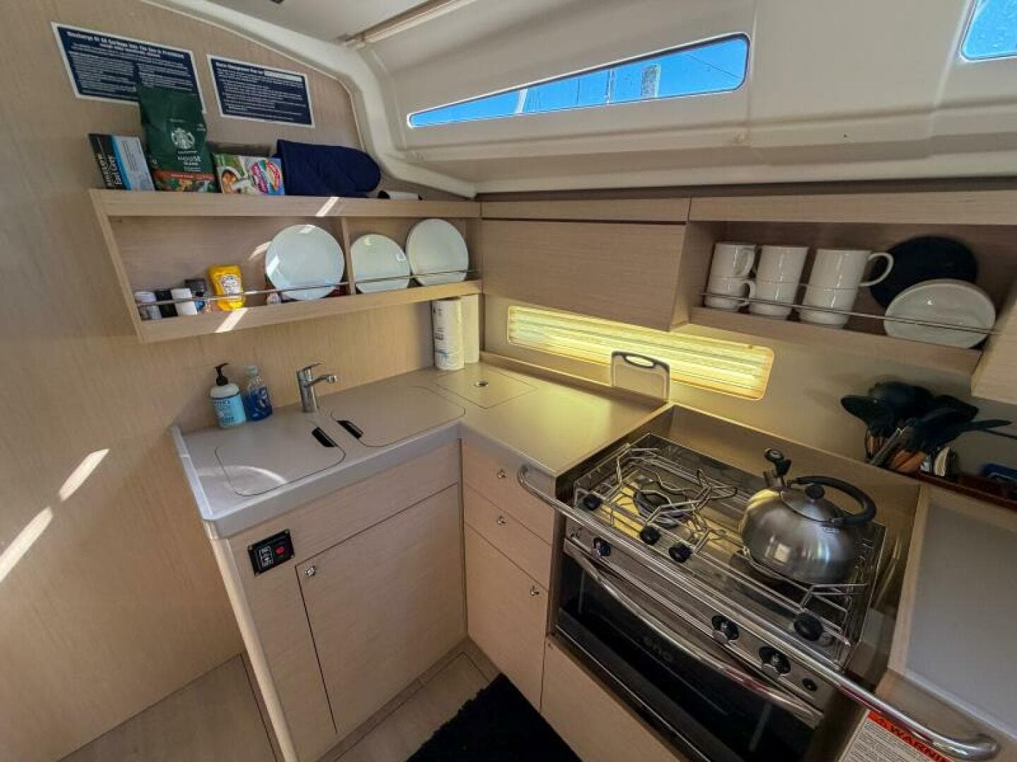 2022 Beneteau 40.1