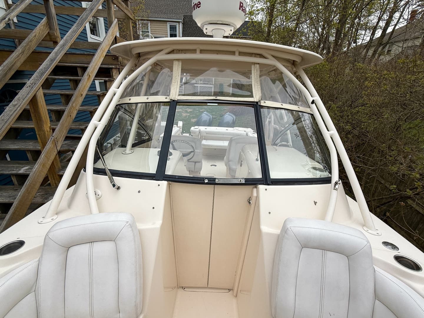 2015 Grady-White Freedom 275
