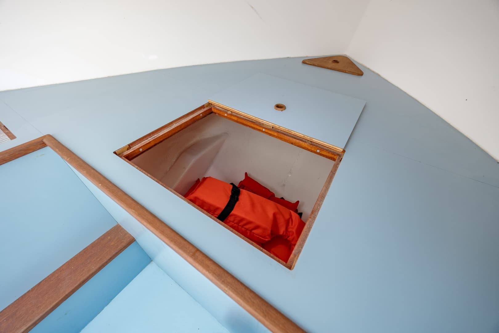 2019 Gamefisherman Cuddy Cabin