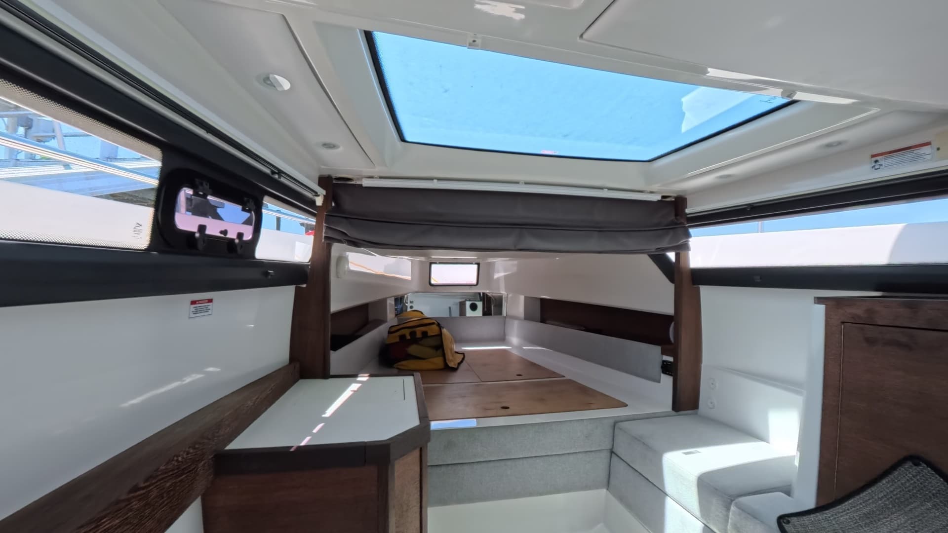 2019 Axopar 37 XC Cross Cabin