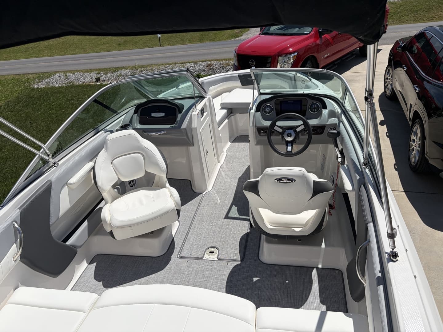 2022 Chaparral 21 SSi