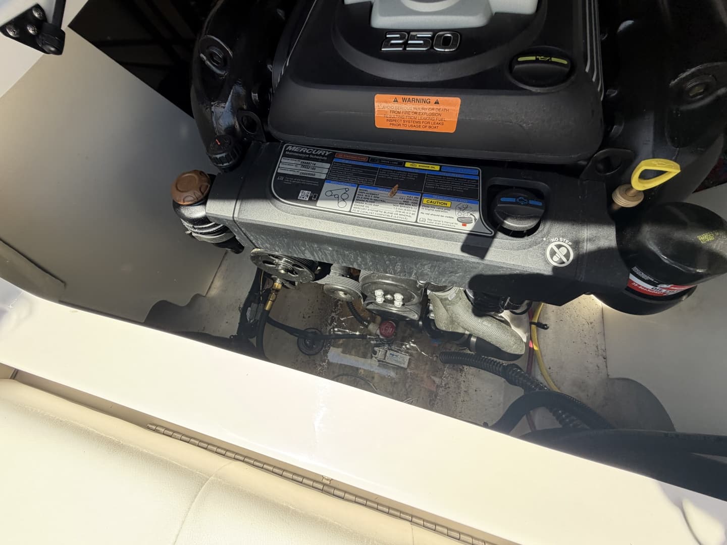 2022 Chaparral 21 SSi