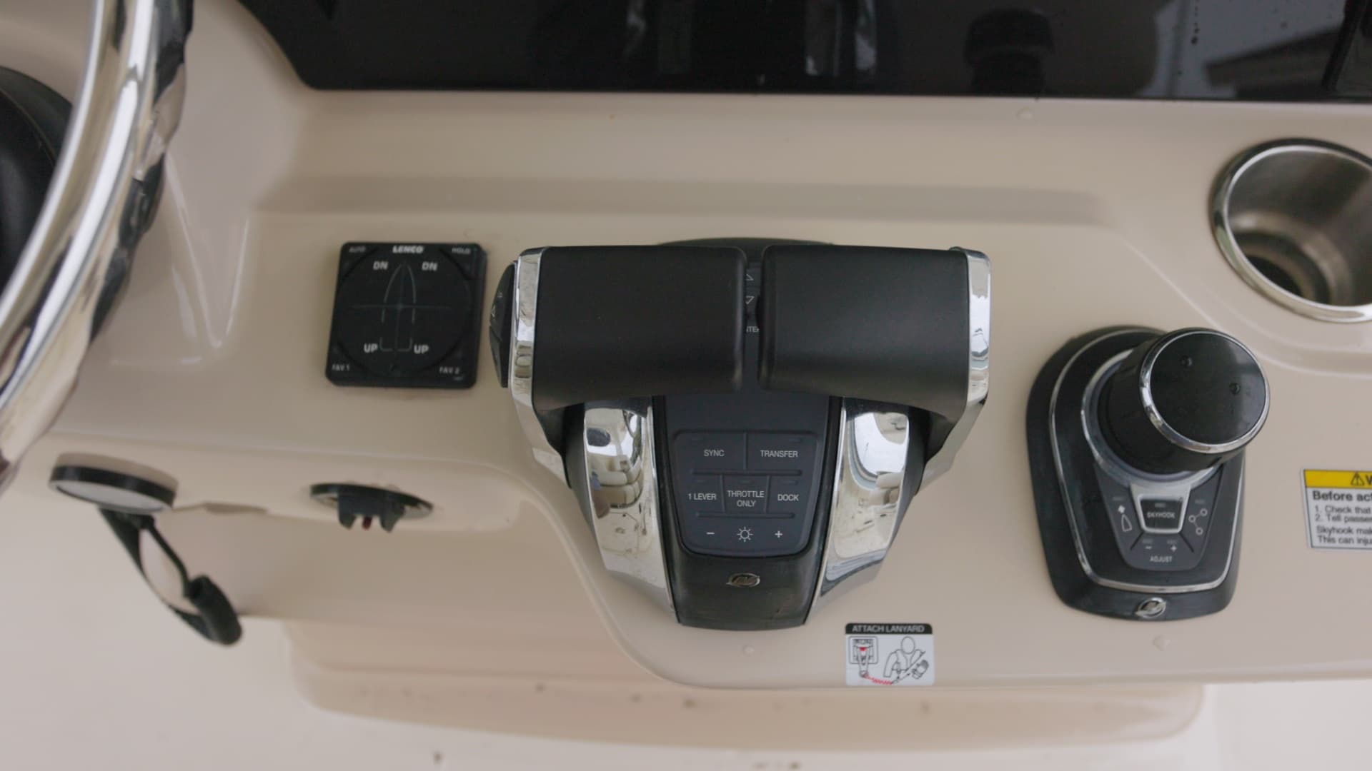 2018 Boston Whaler 380 Outrage