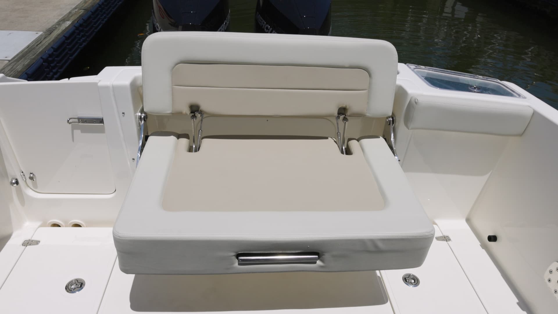 2024 Boston Whaler 280 Vantage