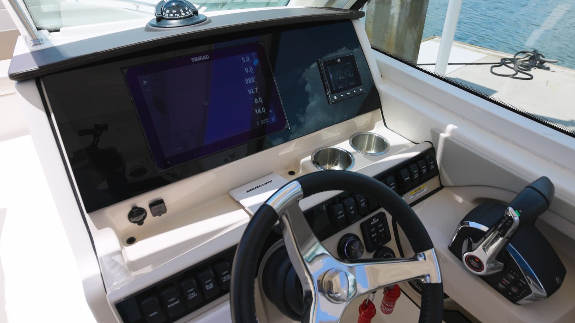 2024 Boston Whaler 280 Vantage