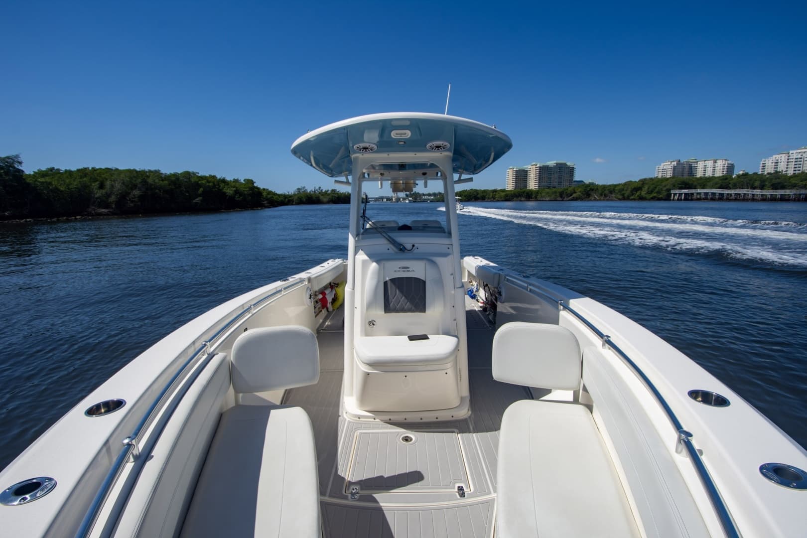 2023 Cobia 280 Center Console