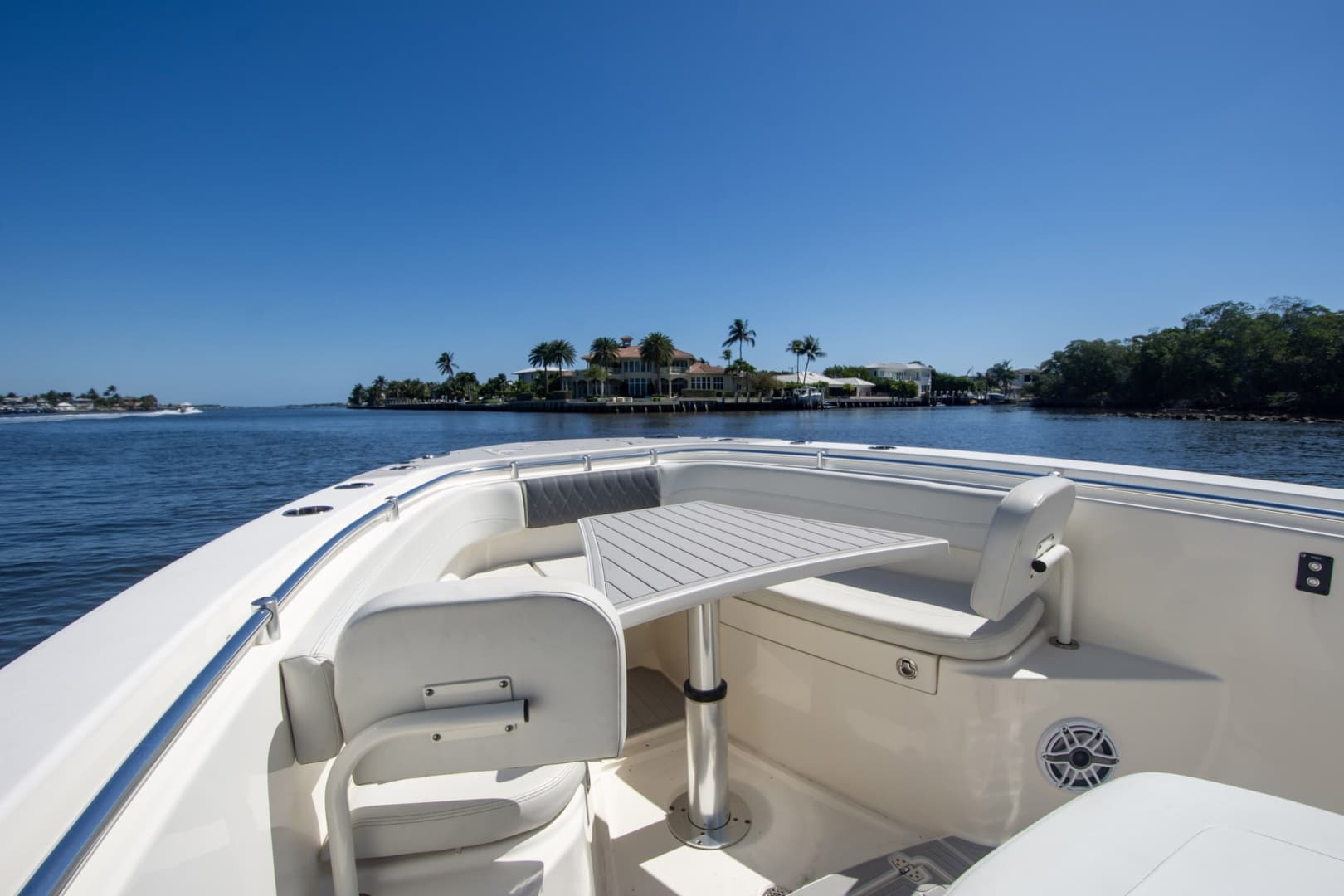 2023 Cobia 280 Center Console