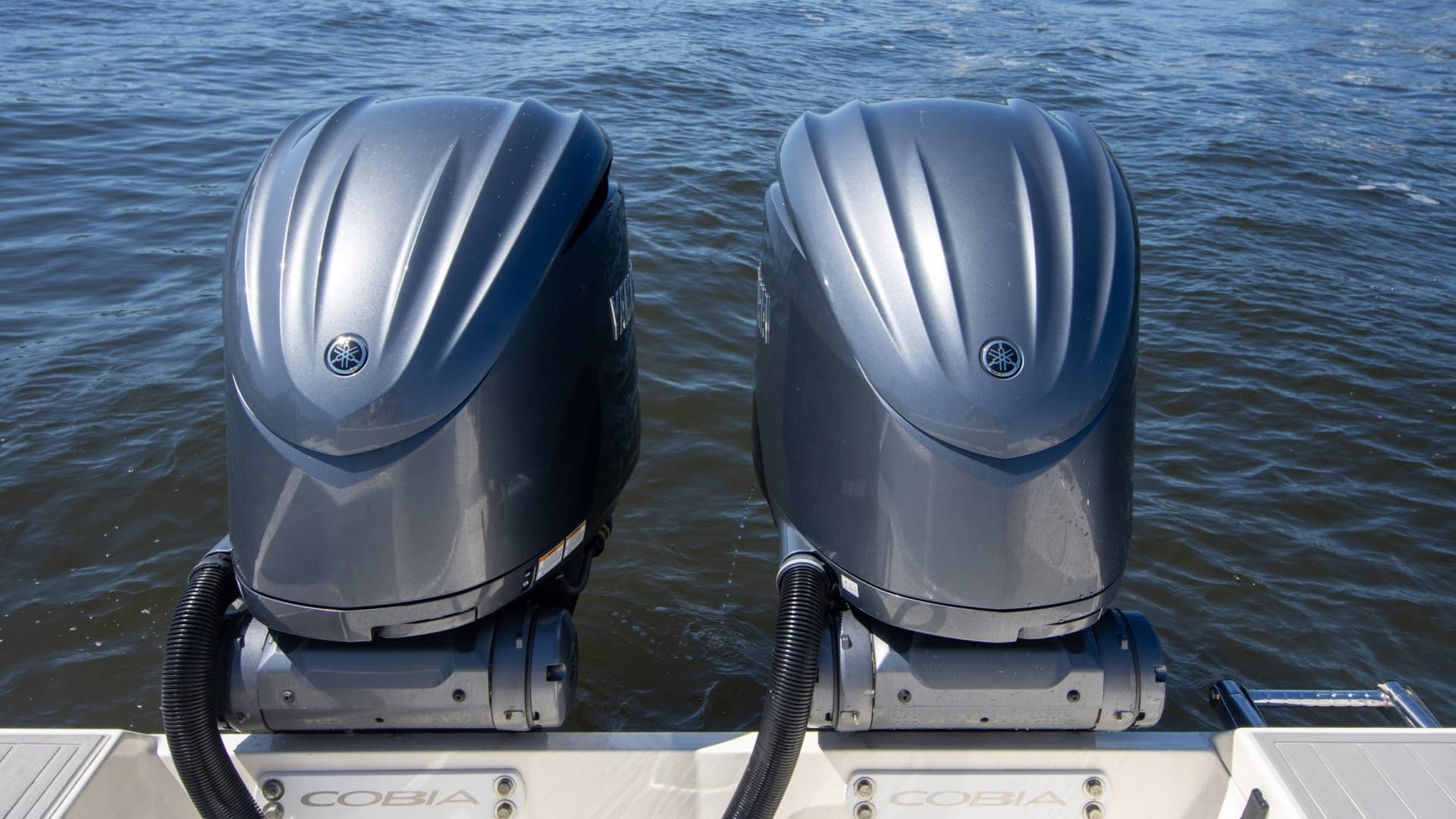 2023 Cobia 280 Center Console