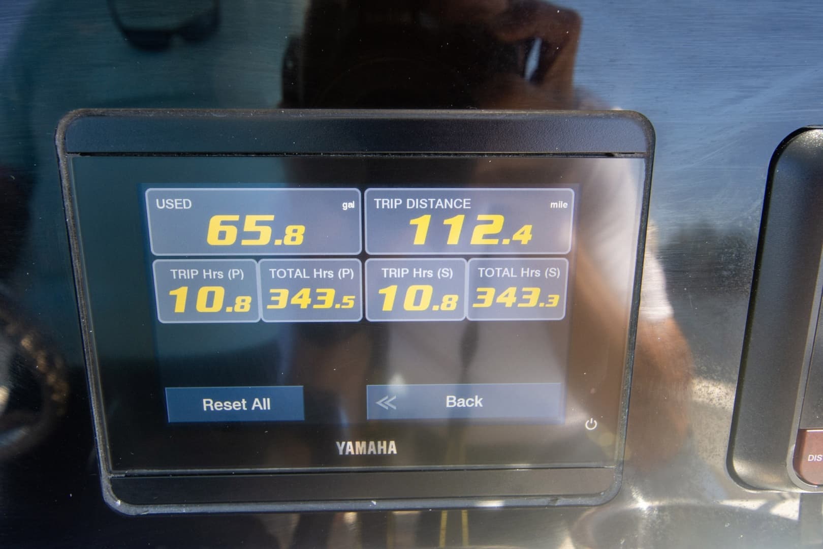 2023 Cobia 280 Center Console