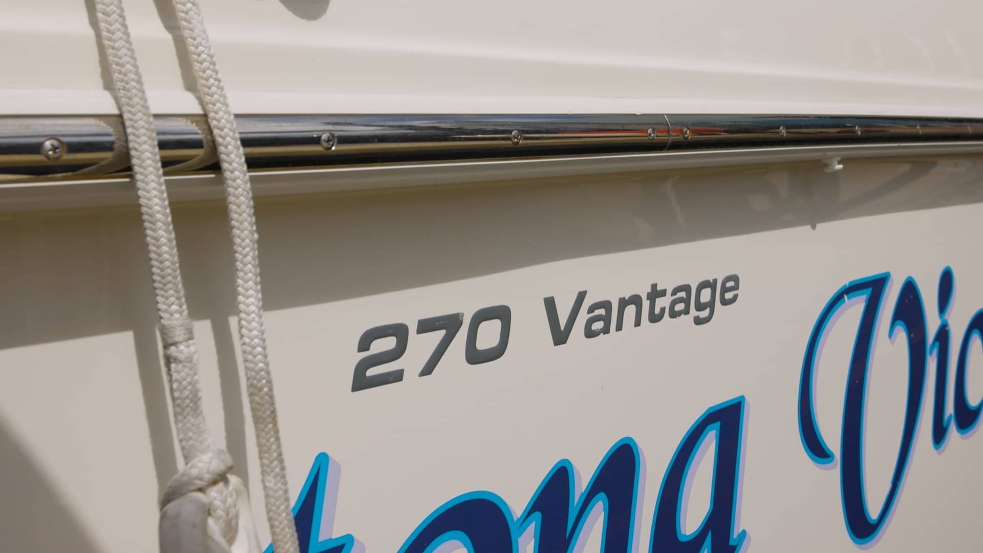 2014 Pre Owned BW 270 Vantage .00_01_22_17.Still001