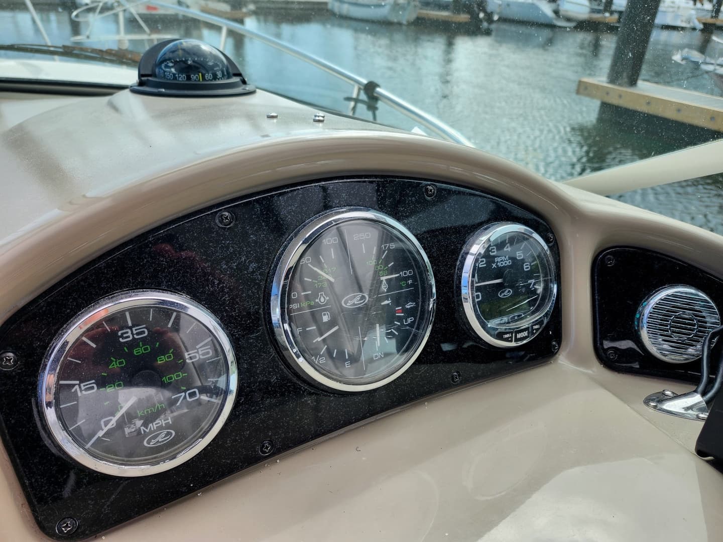 2007 Sea Ray 260 SUNDANCER