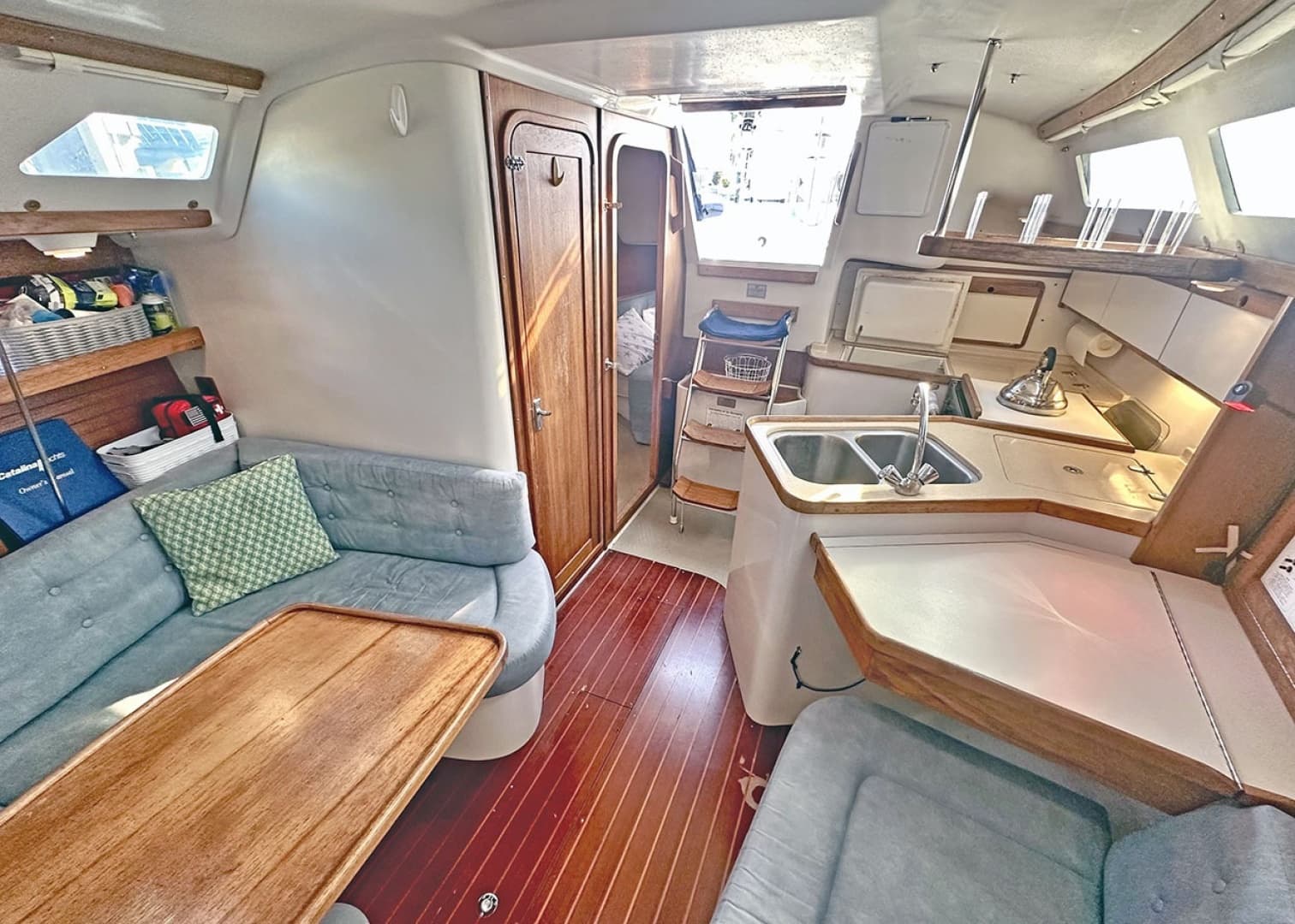1996 Catalina 320