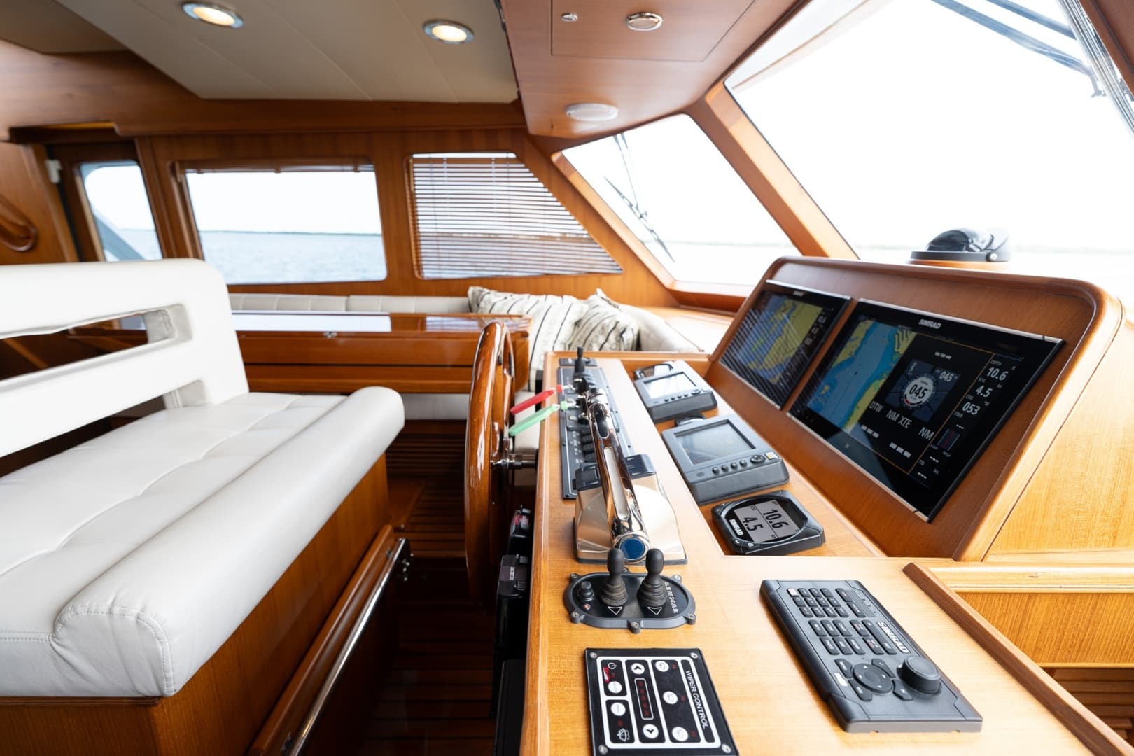 2015 Marlow Explorer 49E