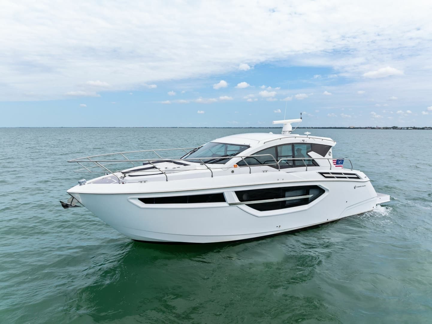 2019 Cruisers Yachts 42 Cantius 'Truly Ineffable'