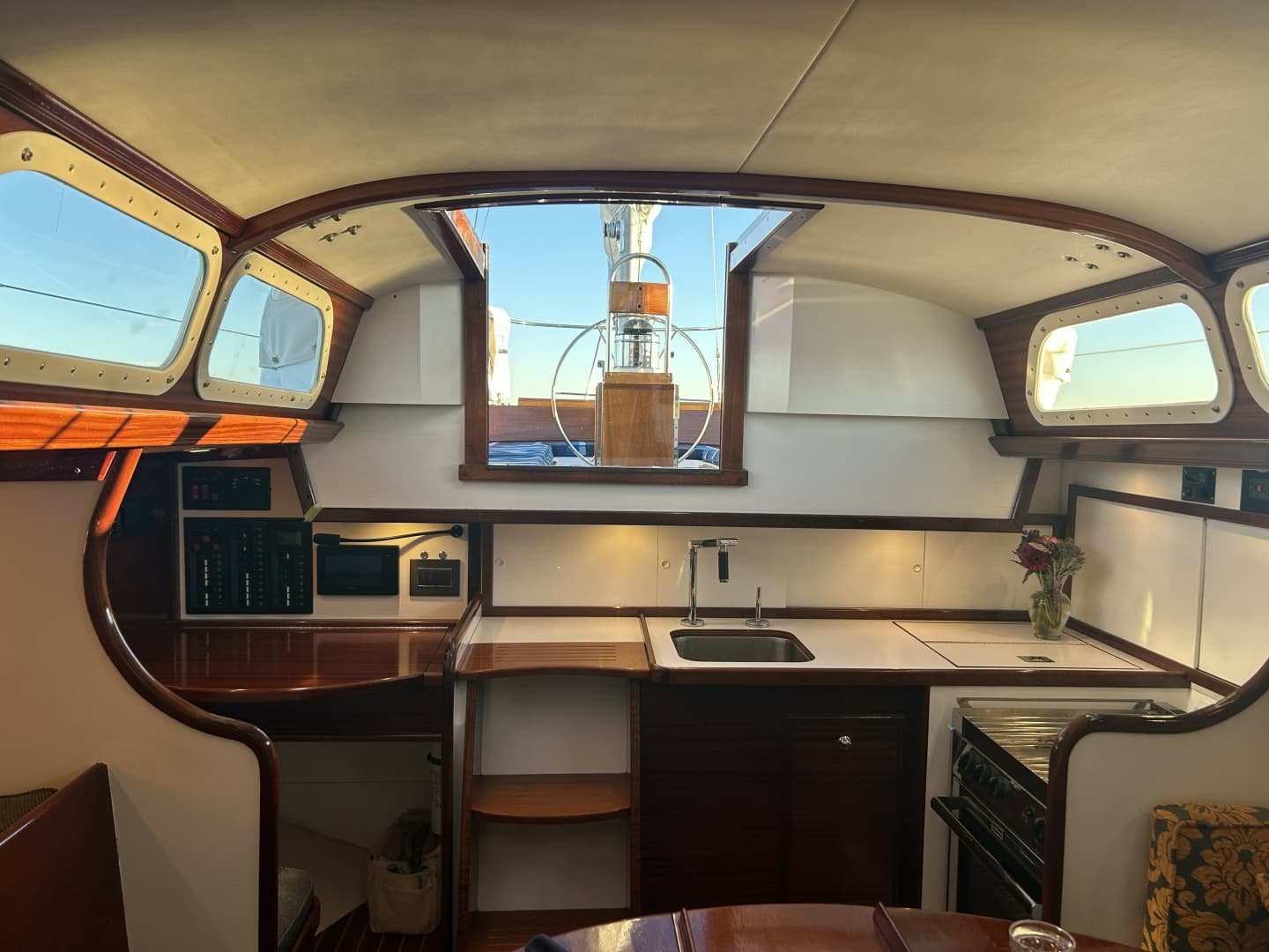 1970 Hinckley Bermuda 40