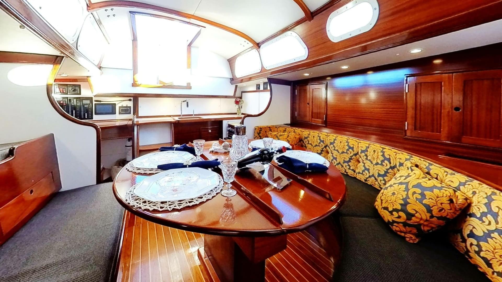 1970 Hinckley Bermuda 40