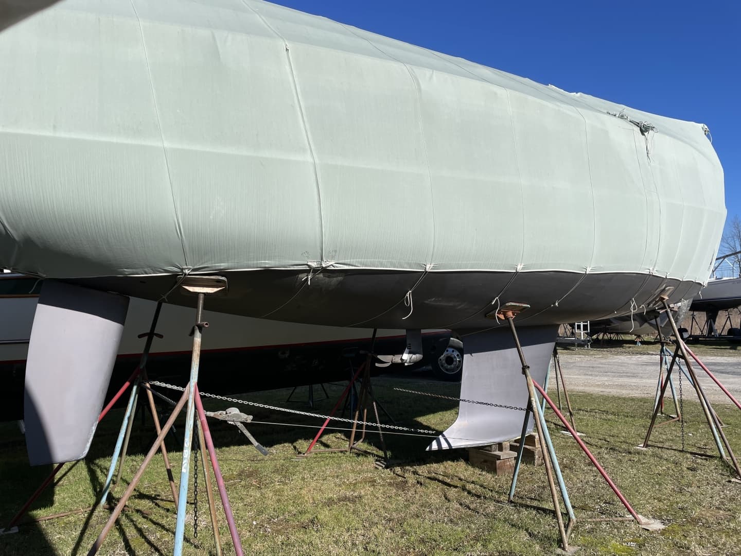 2011 Alerion Sport 33