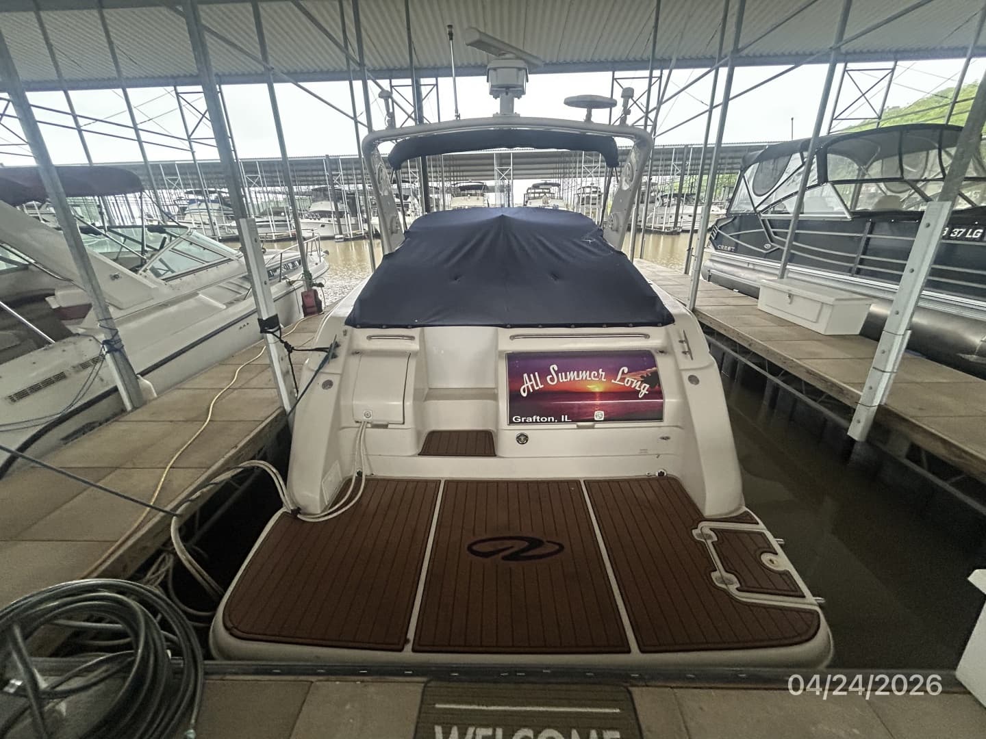 32' Regal aft profile2