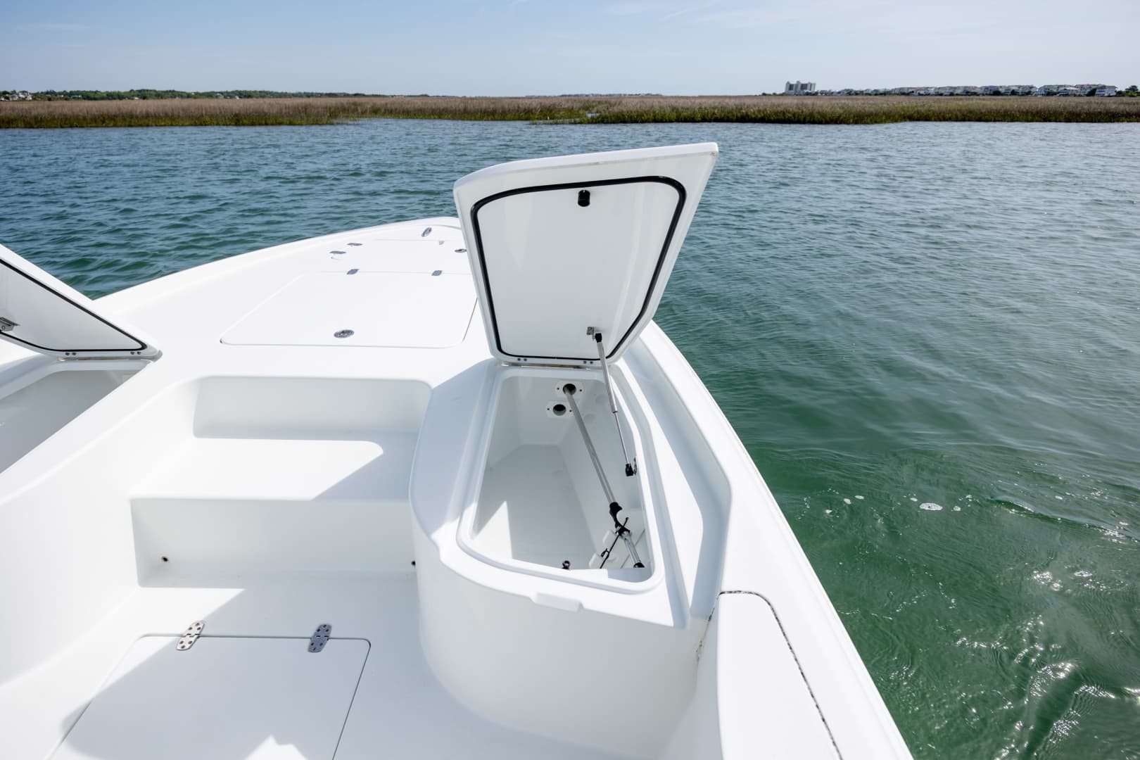2024 Contender 23 Bay