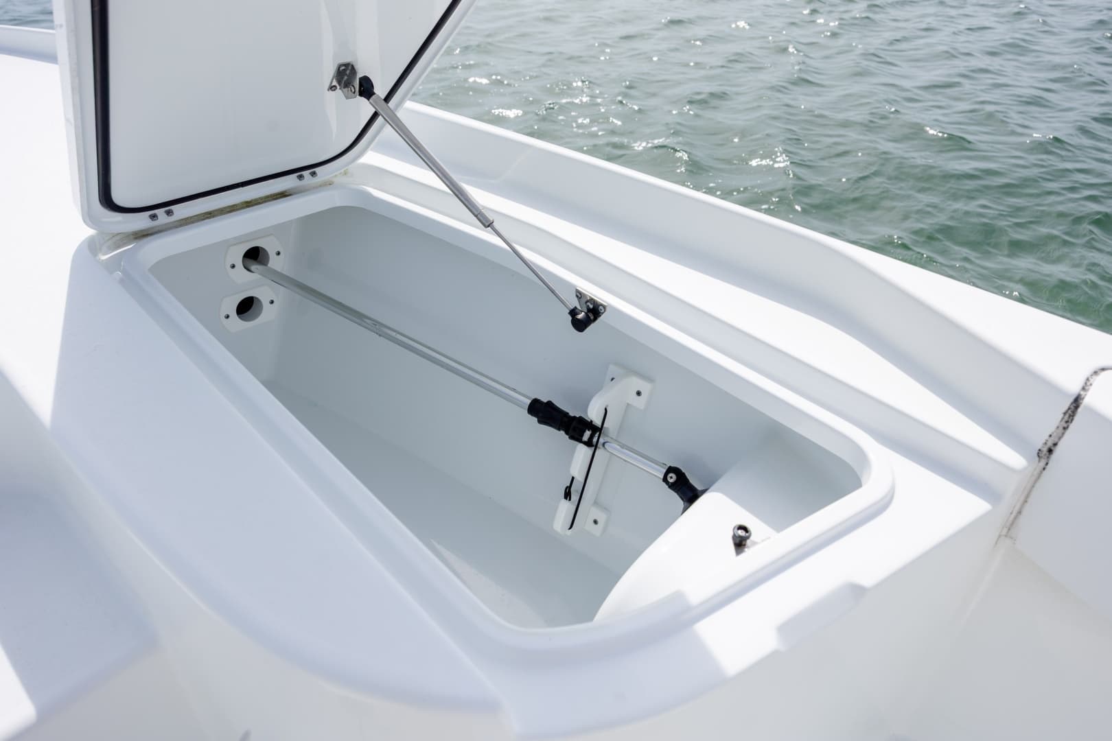 2024 Contender 23 Bay