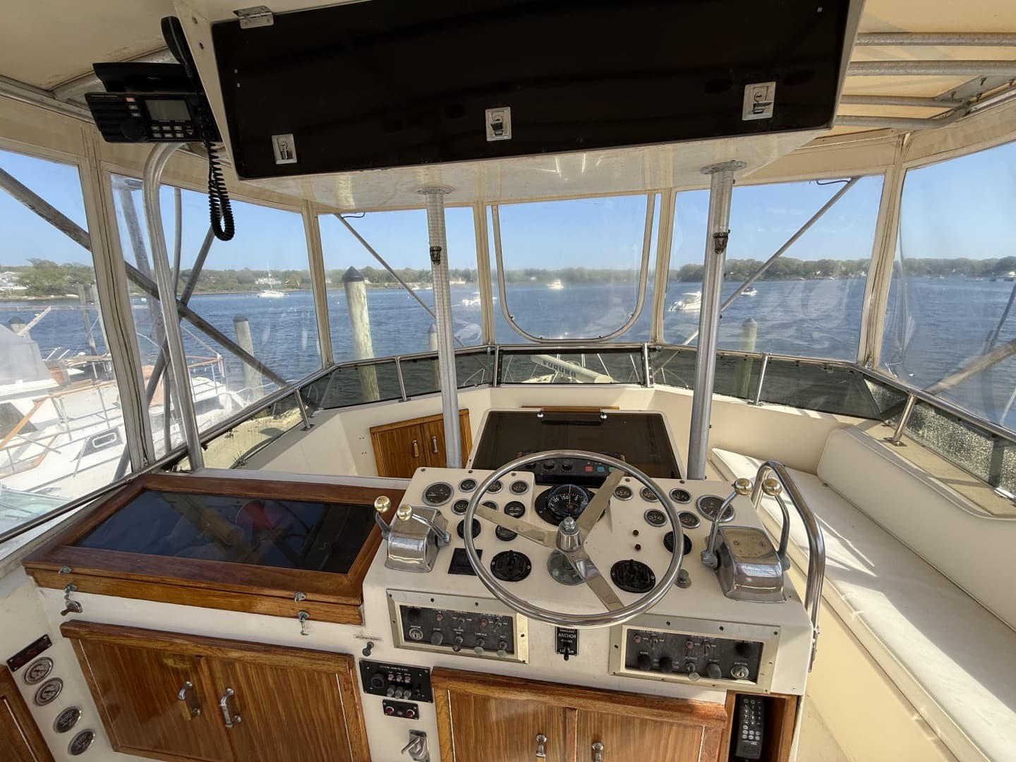 1979 Hatteras 46 Convertible