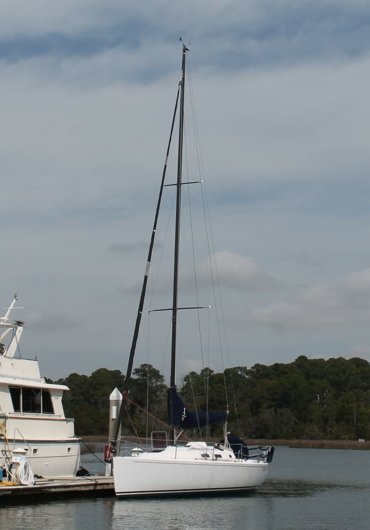 J/109 Shoal Draft with Carbon Spars