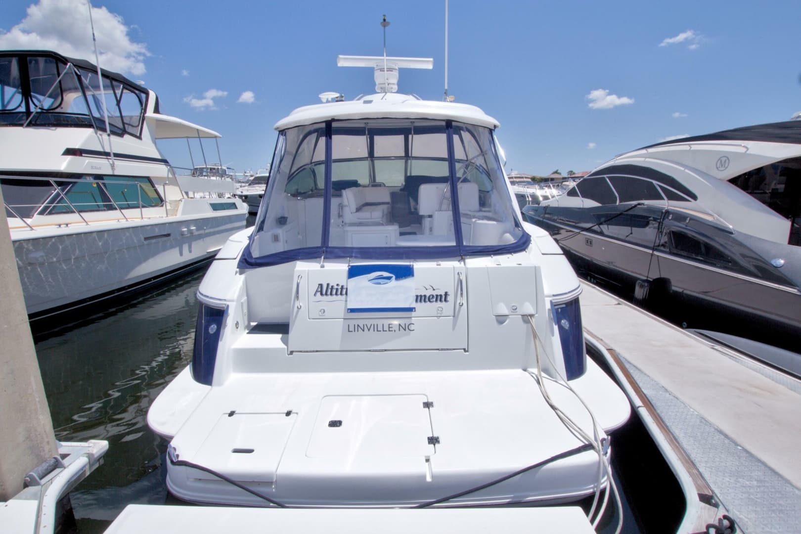 2008 Cruisers Yachts 420 Express