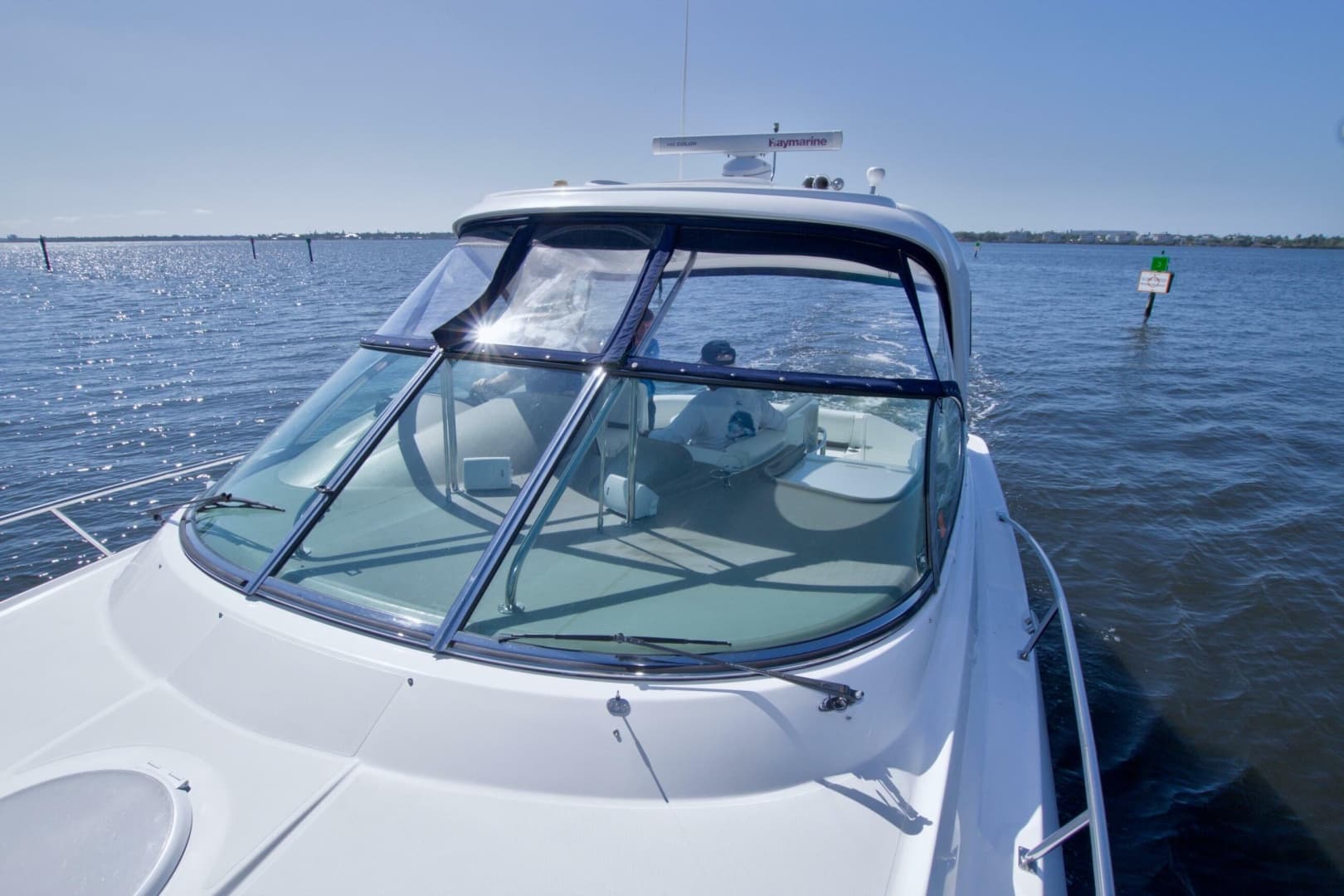 2008 Cruisers Yachts 420 Express