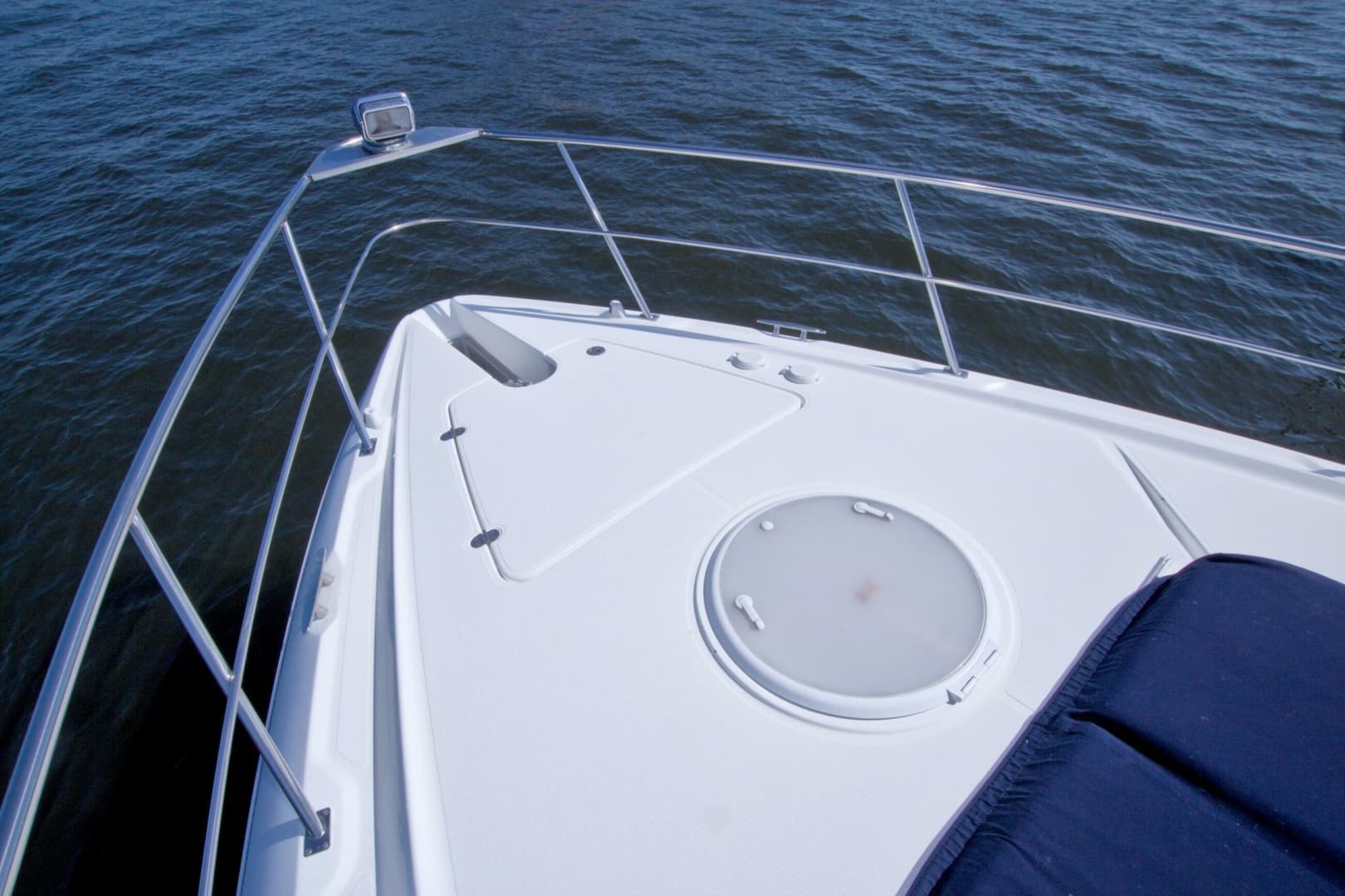 2008 Cruisers Yachts 420 Express