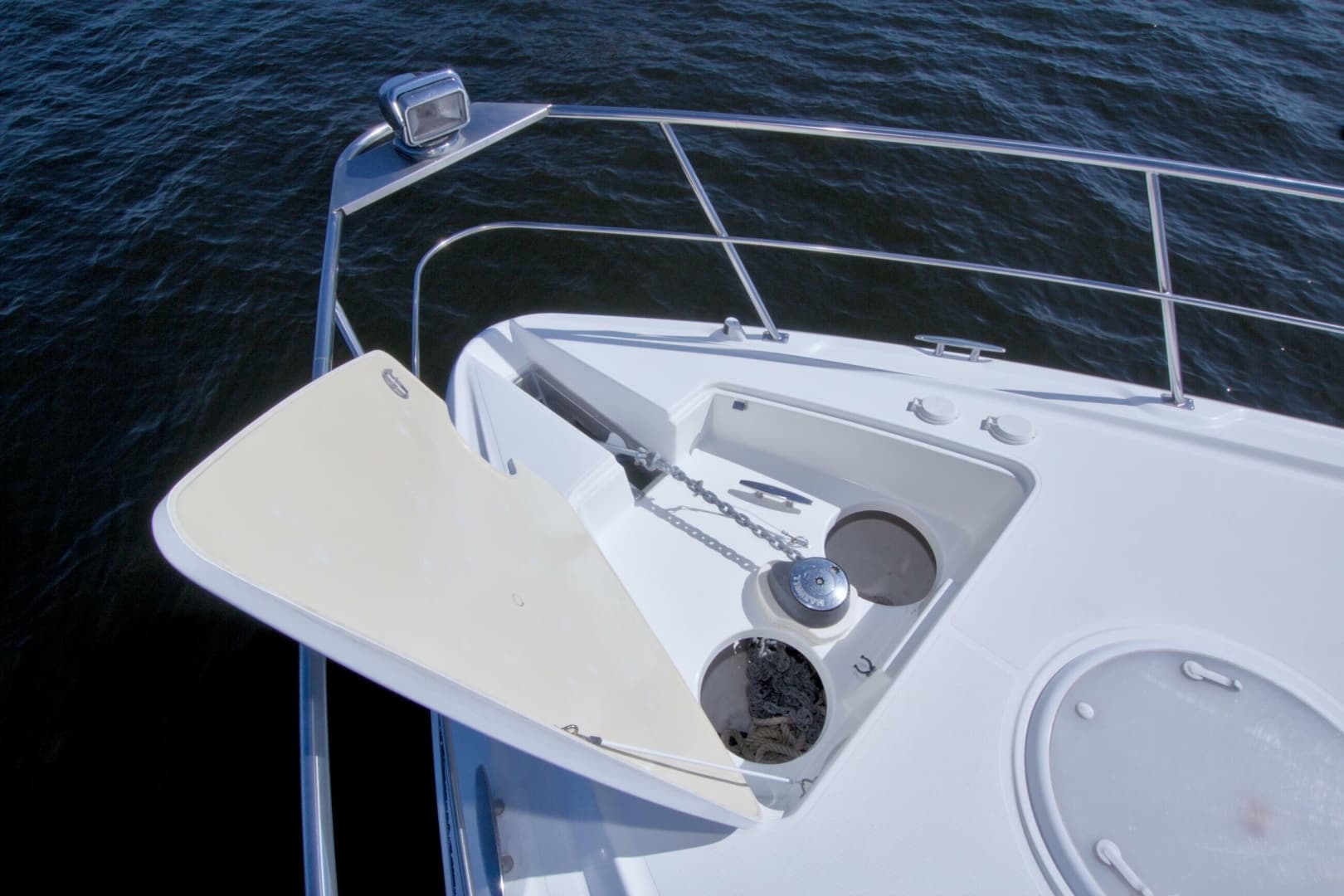 2008 Cruisers Yachts 420 Express