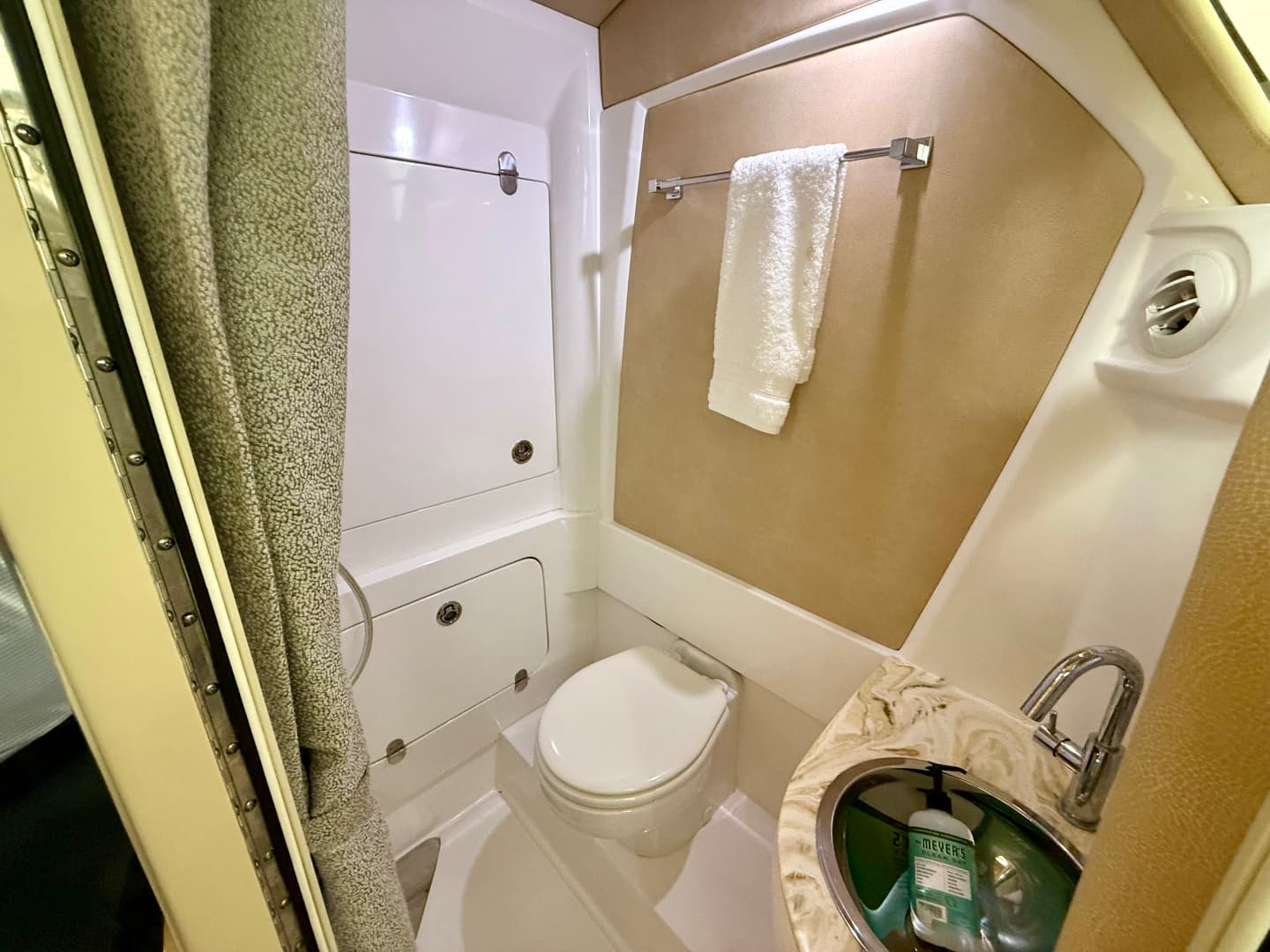 2020 Nor-Tech 550 SPORT CENTER CONSOLE