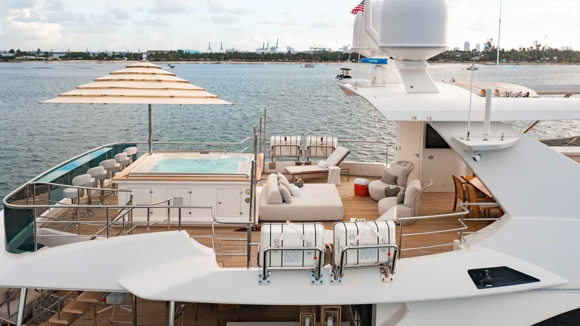 2012 Benetti Classic Supreme 132