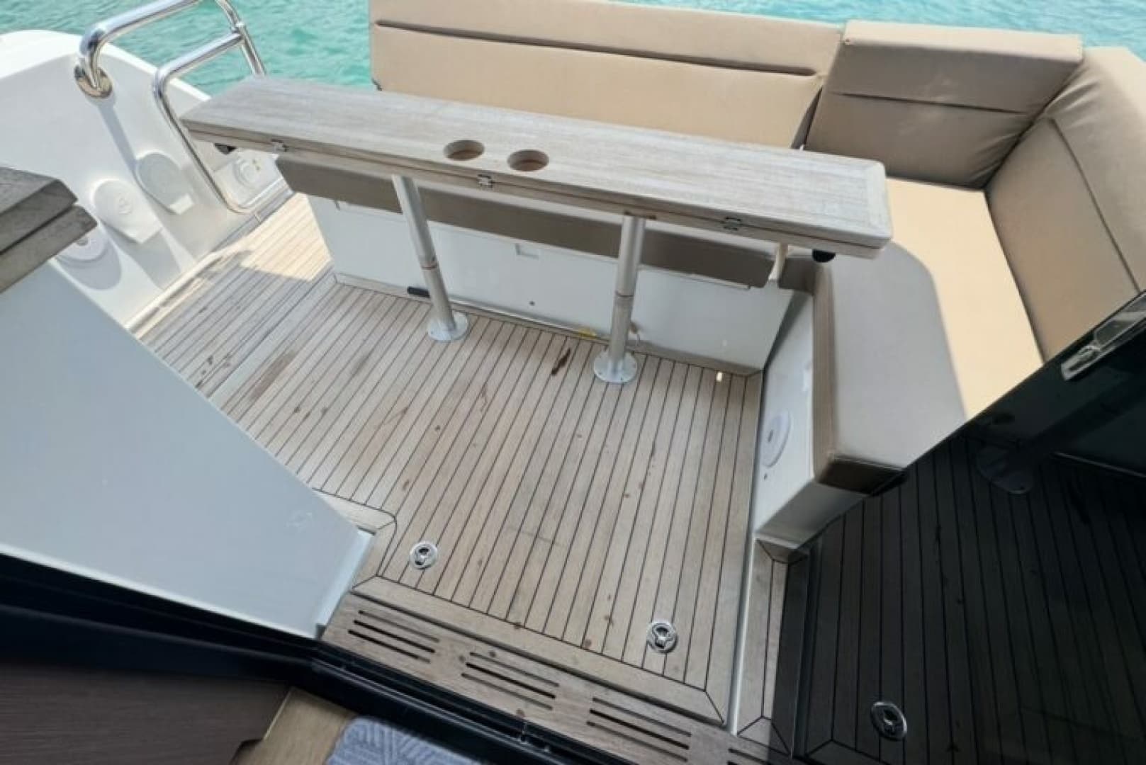 2023 Sealine SC335