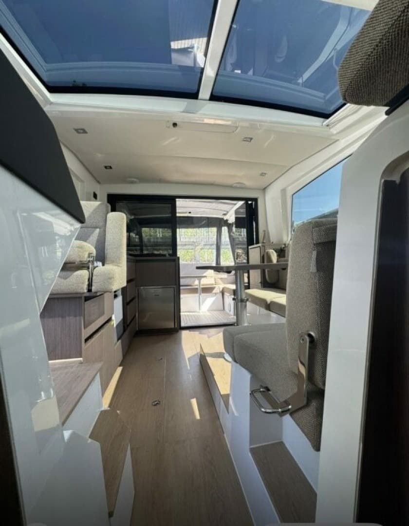 2023 Sealine SC35