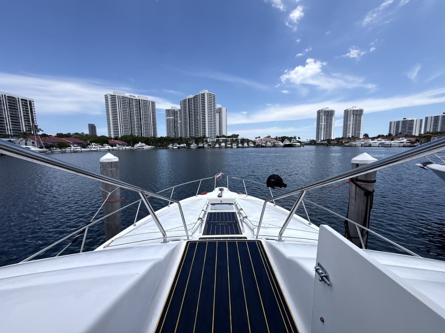 2001 Sea Ray 450 Express Bridge