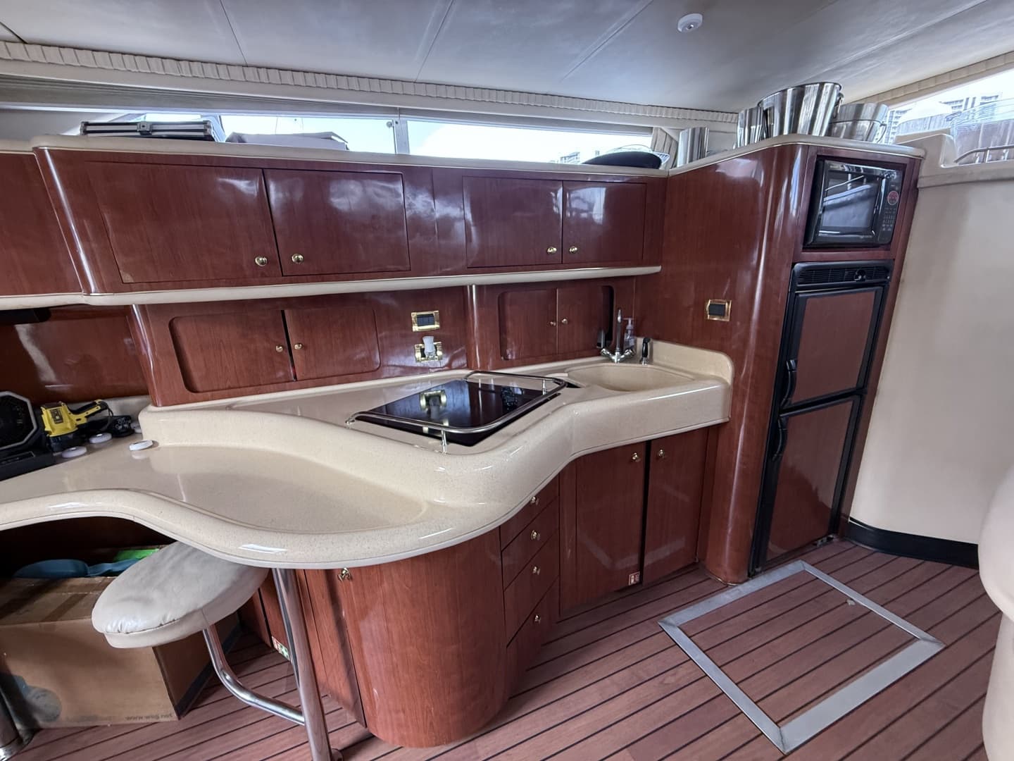 2001 Sea Ray 450 Express Bridge