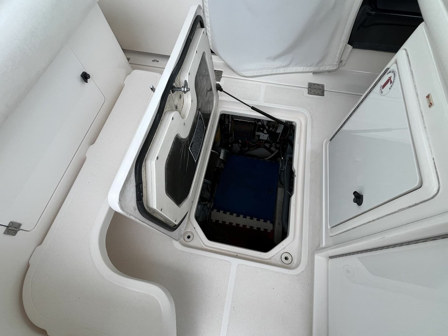 1999 Tiara Yachts 3500 Open