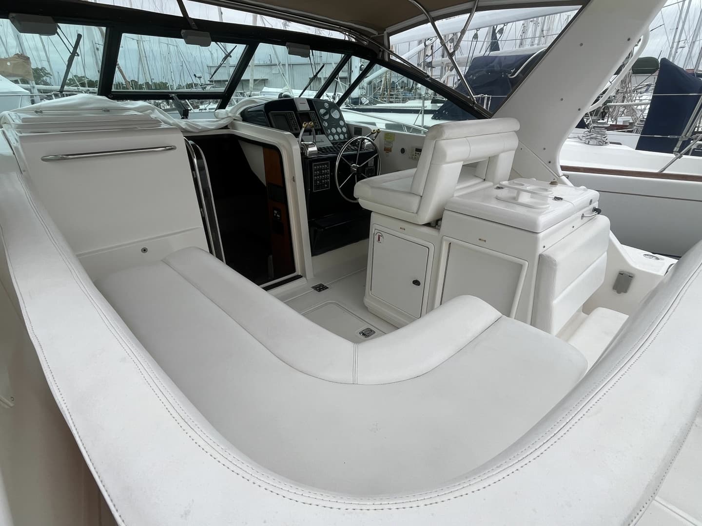 1999 Tiara Yachts 3500 Open
