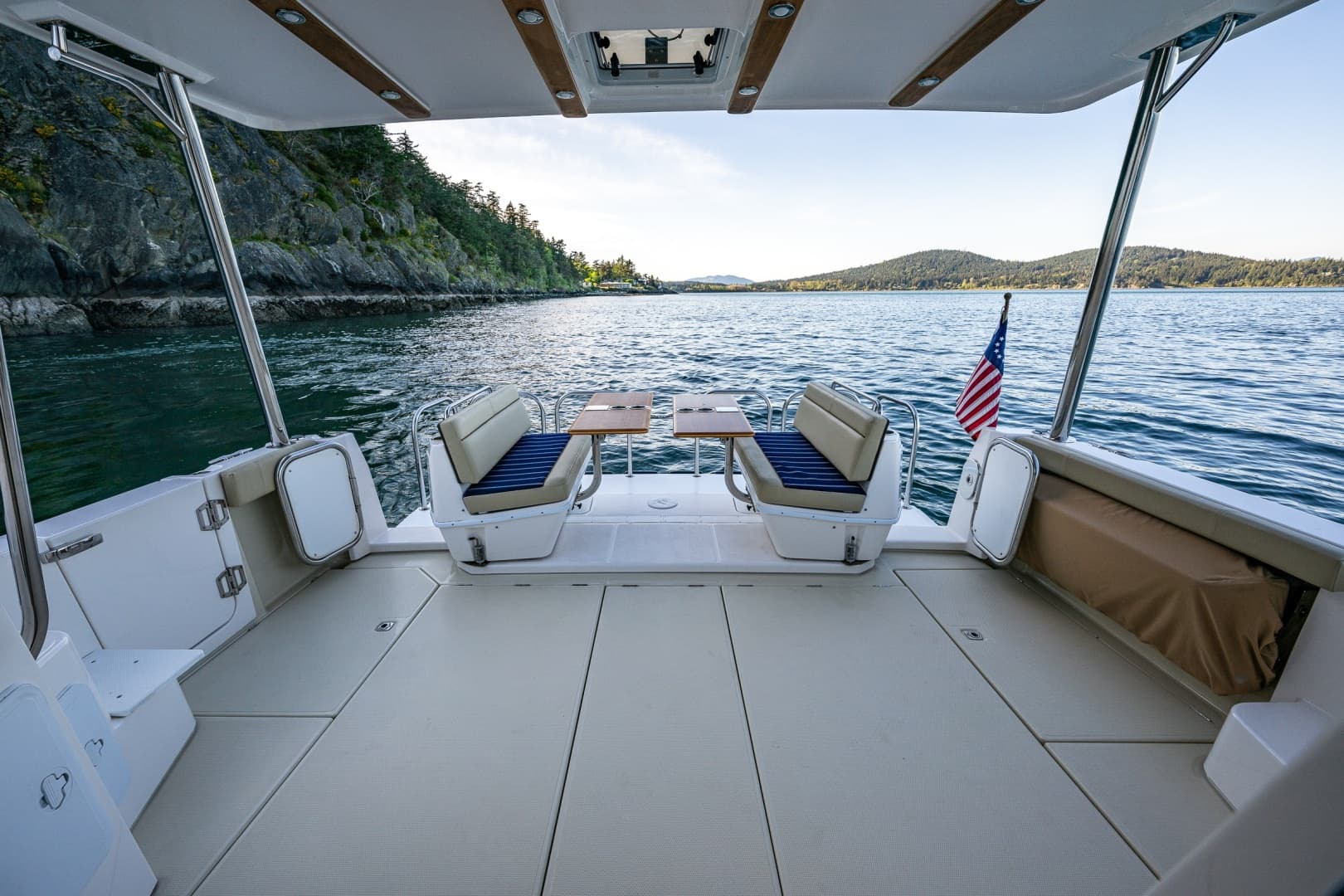 2020 Ranger Tugs R-41 CB