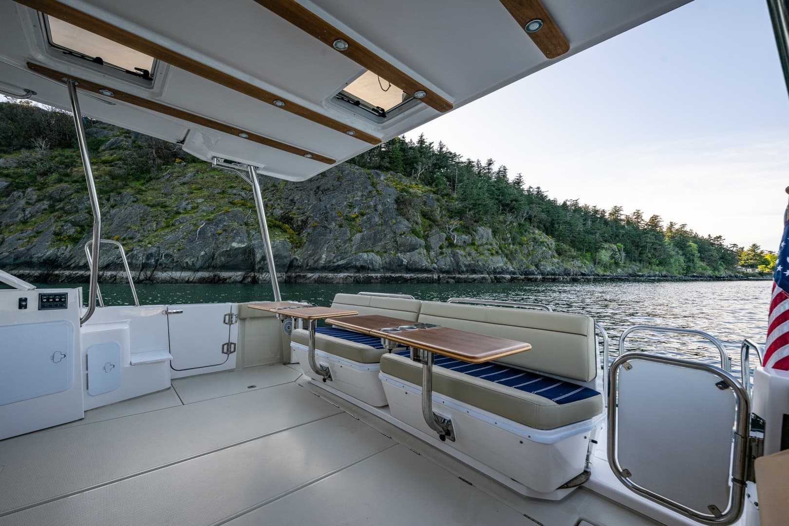 2020 Ranger Tugs R-41 CB