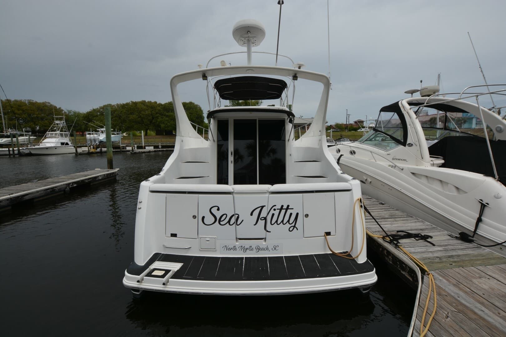 2000 Carver 350 Mariner
