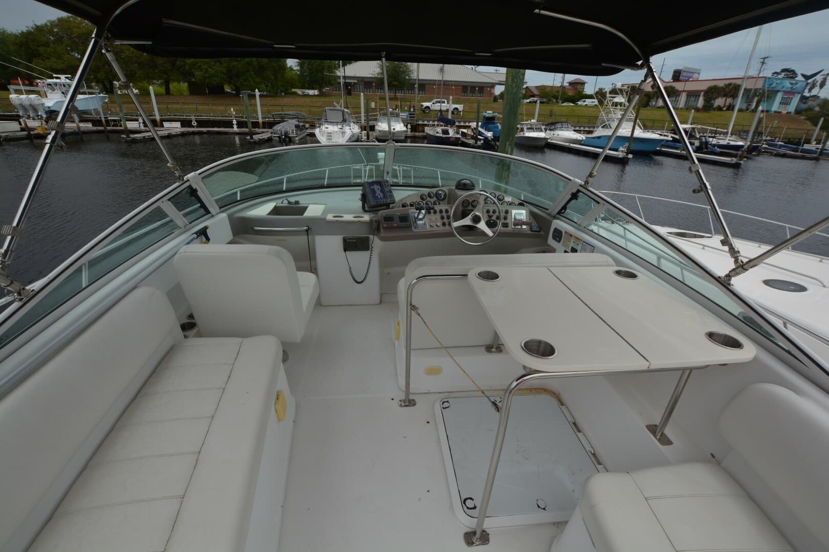 2000 Carver 350 Mariner