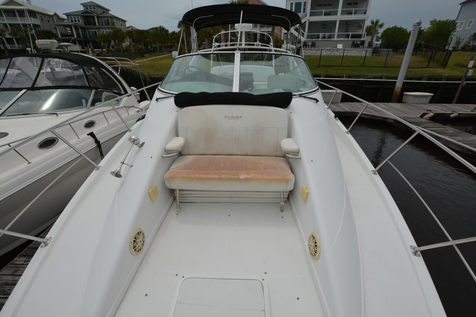 2000 Carver 350 Mariner