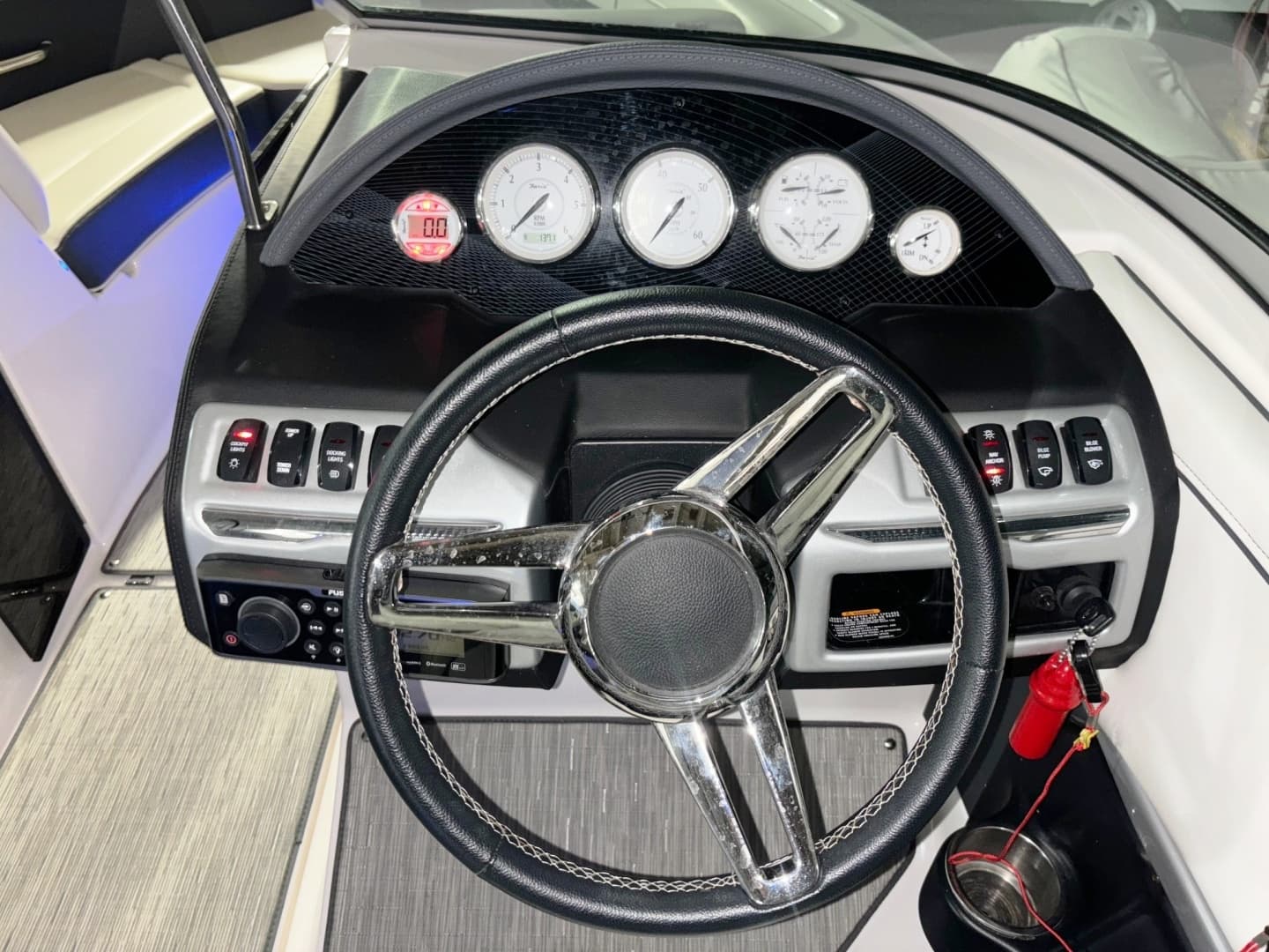 2019 Regal 2100 Bowrider