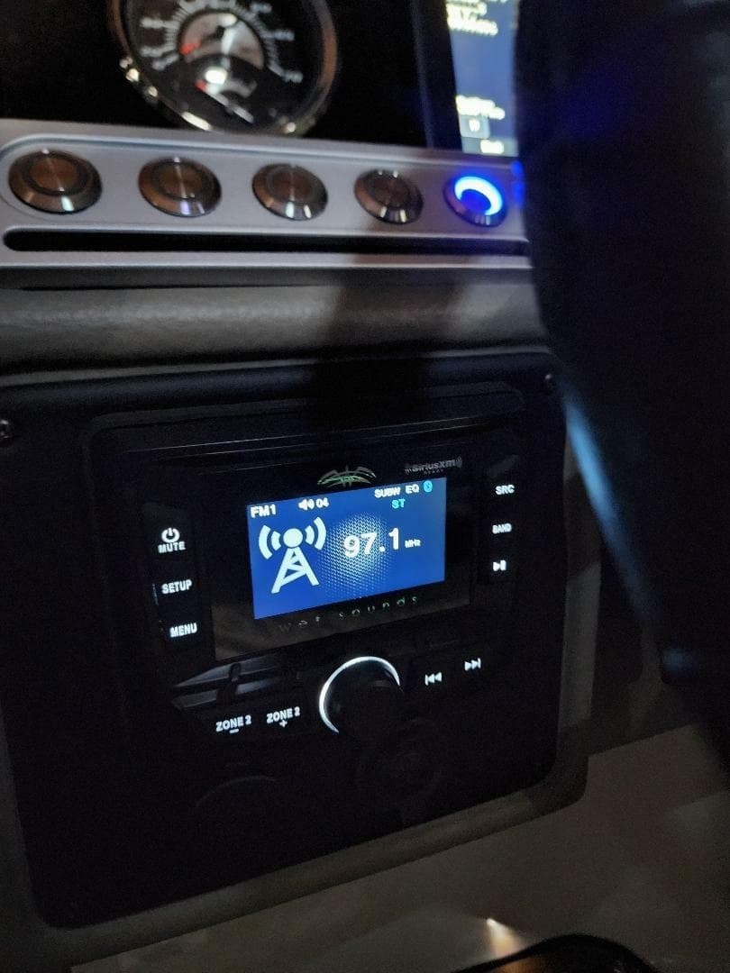 2022 Crownline E255 XS