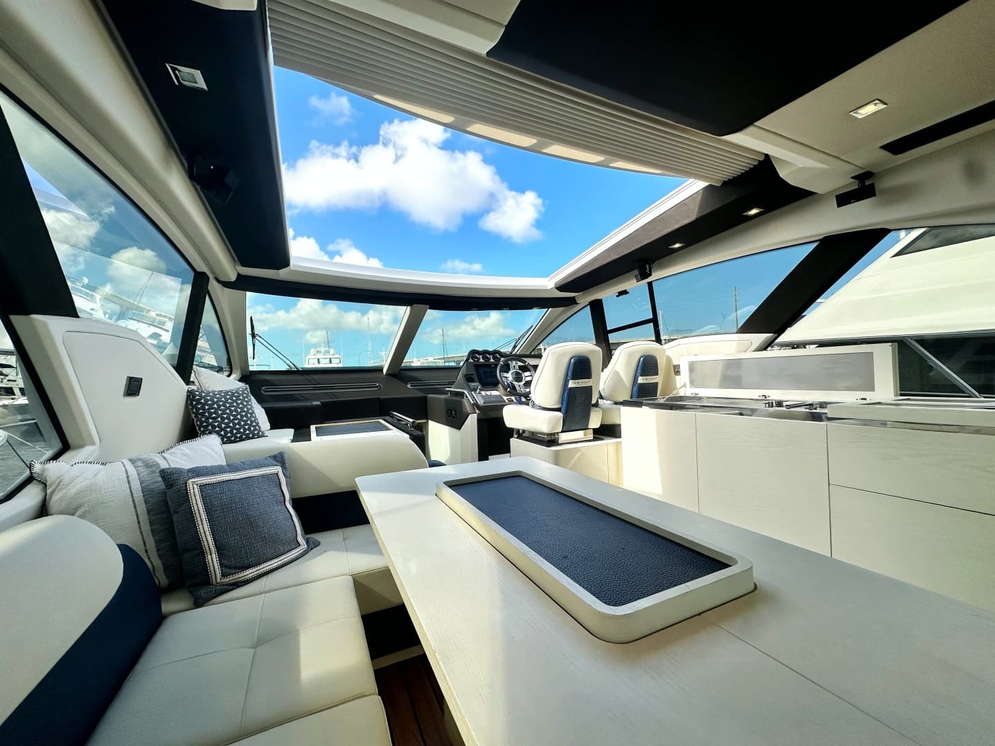 2015 Azimut 55S