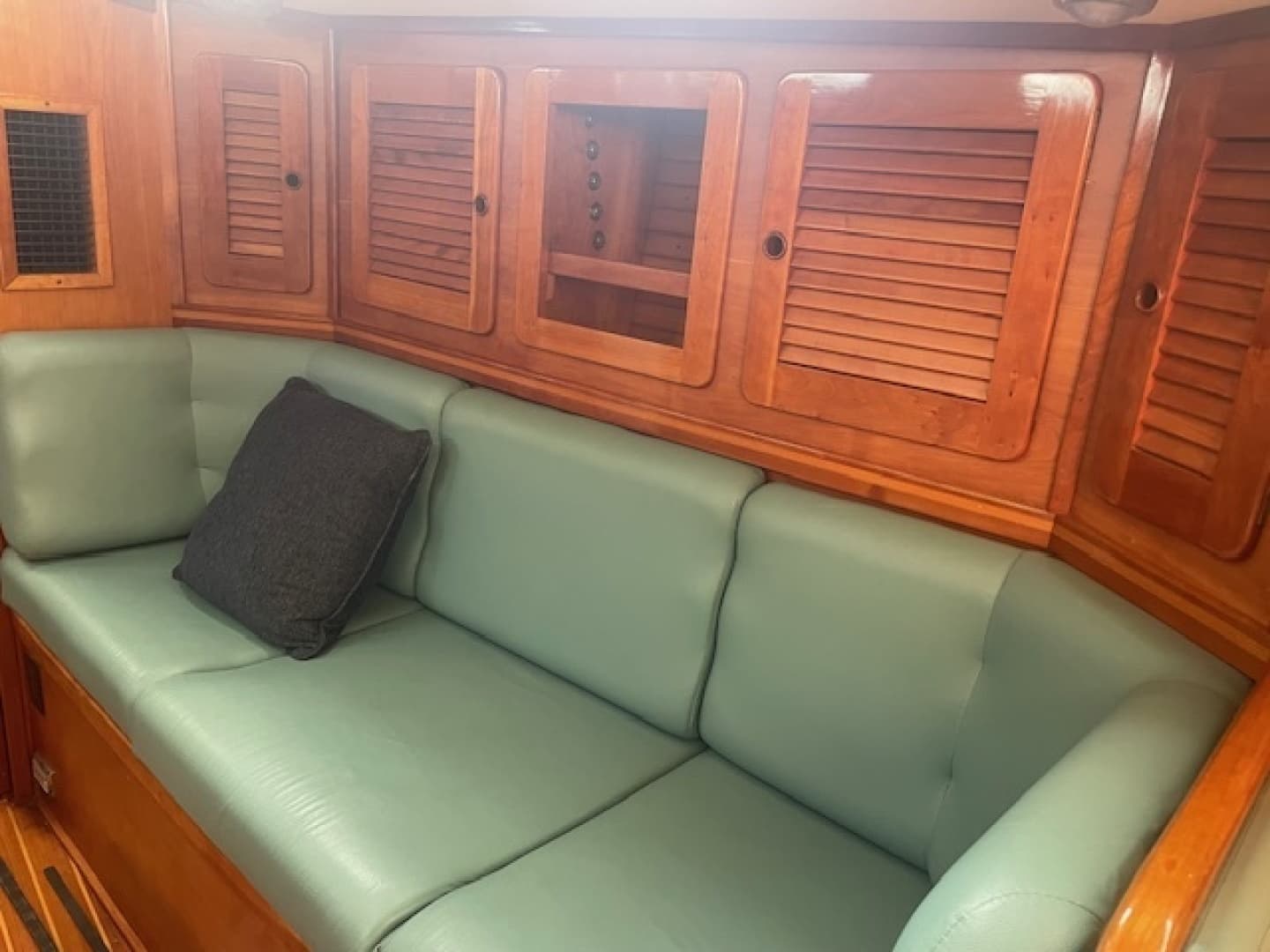 1993 Sabre 38 MK II