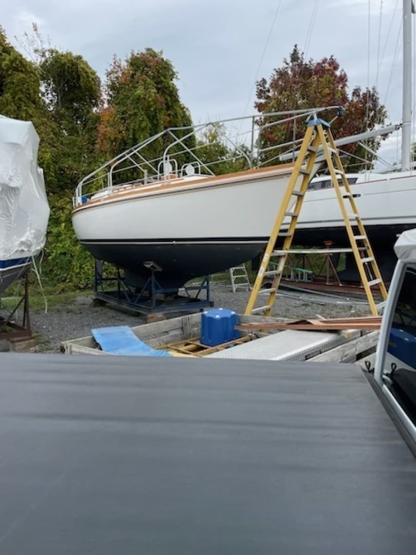 1980 Bristol 35.5 Keel/CB